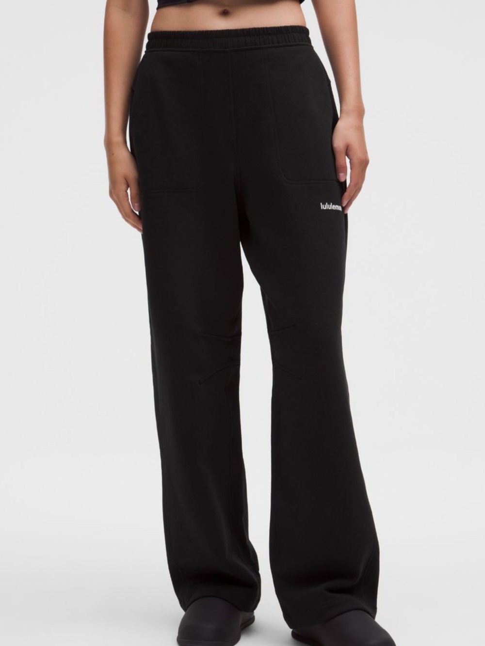 NWT Lululemon Loungeful Classic-Fit High-Rise Sweatpant in Black